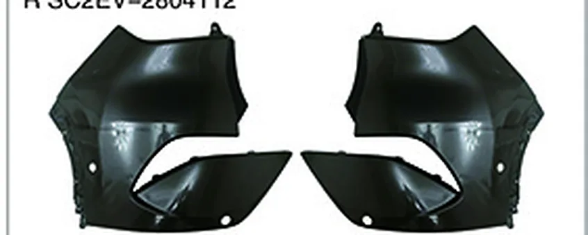 REAR BUMPER CORNER COVER